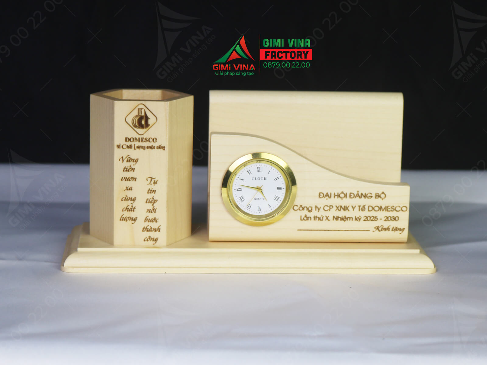Khay cắm bút gỗ là gì