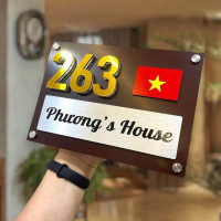 Biển số nhà hình Quốc Kỳ Việt Nam nền alu + mica BSN14 0