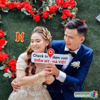 Hashtag cầm tay chụp ảnh Check in Đám cưới HT-C003
