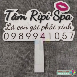 Bảng Hashtag cầm tay chụp ảnh checkin khai trương Tâm Ripi Spa 