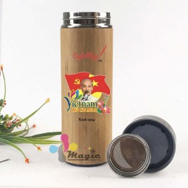 Bình giữ nhiệt vỏ tre in hình ảnh Bác Hồ làm quà tặng Đại Hội