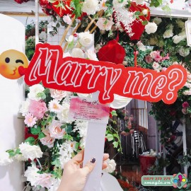 Bảng cầm tay chụp ảnh Selfie check in đám cưới Marry Me