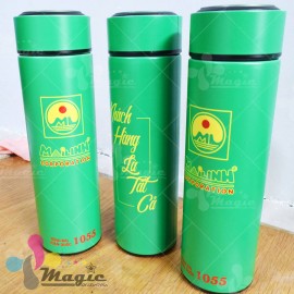Bình giữ nhiệt in logo Mai Linh làm quà tặng khách hàng