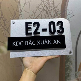 Biển số nhà nền alu xướt bạc thiết kế theo yêu cầu BSN22